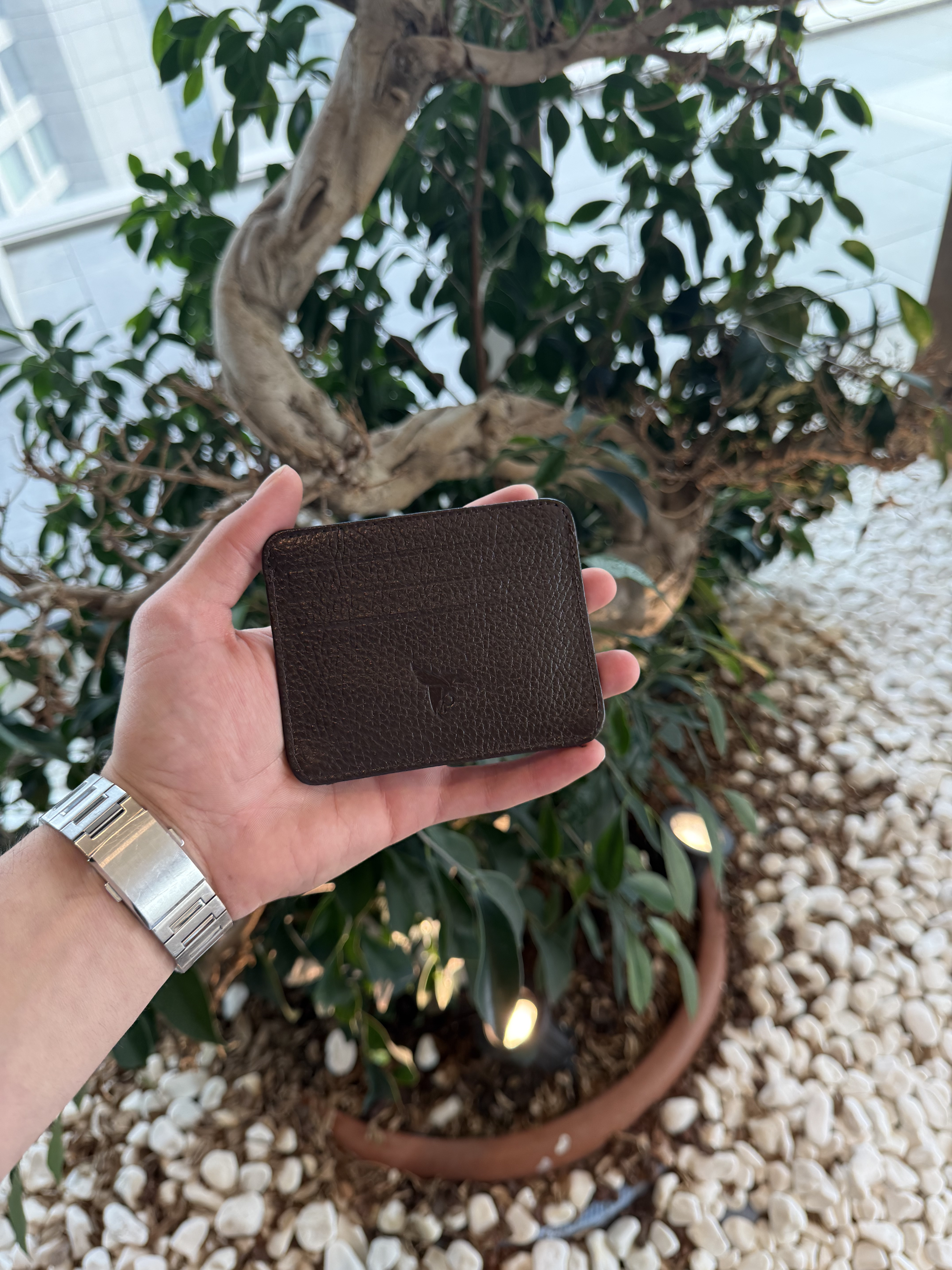 Premium Hakiki Deri Kartlık Cüzdan – Minimal İnce Tasarım